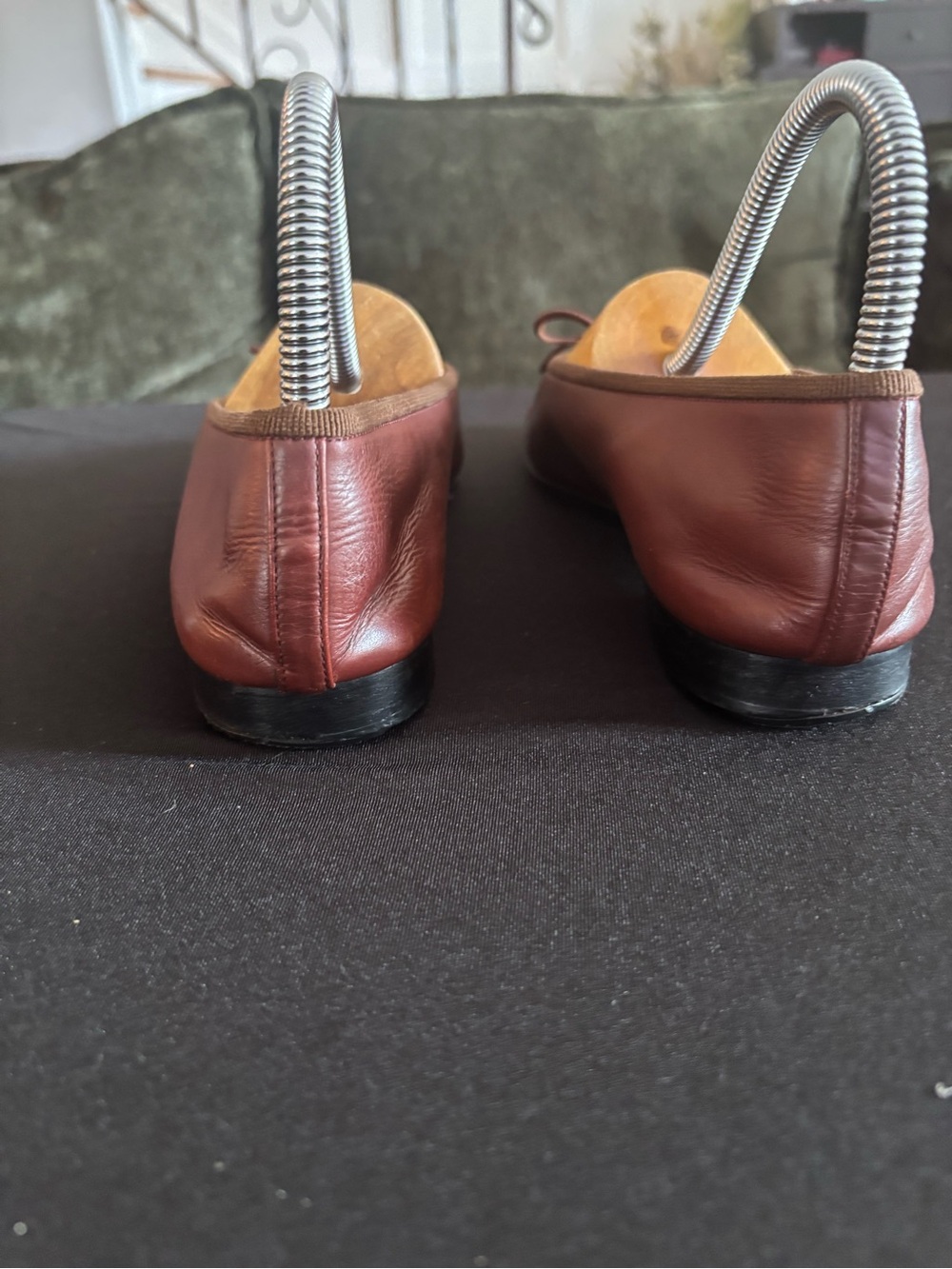 Chanel Brown Size 38/7 Slip On Ballerina Flats With CC Logo and Small Bow Detail - Picture 4 of 14